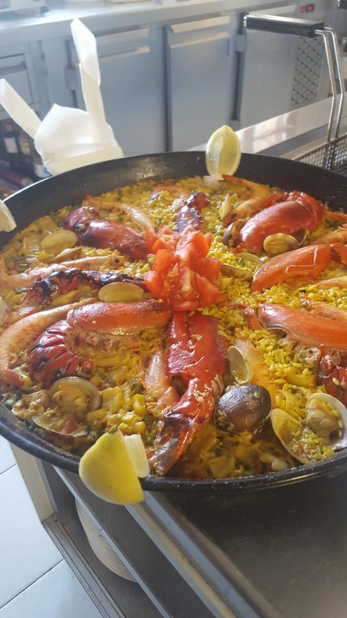 Escuer Aparta-Hotel Puertolas المظهر الخارجي الصورة